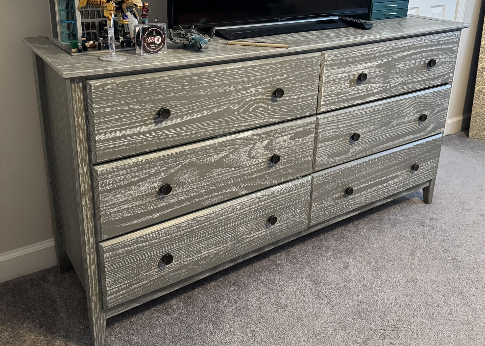 6 Drawer Dresser