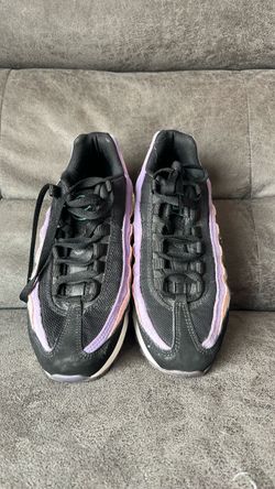 Woman Nike shoes