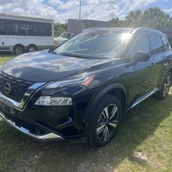 2023 Nissan Rogue Platinum 
