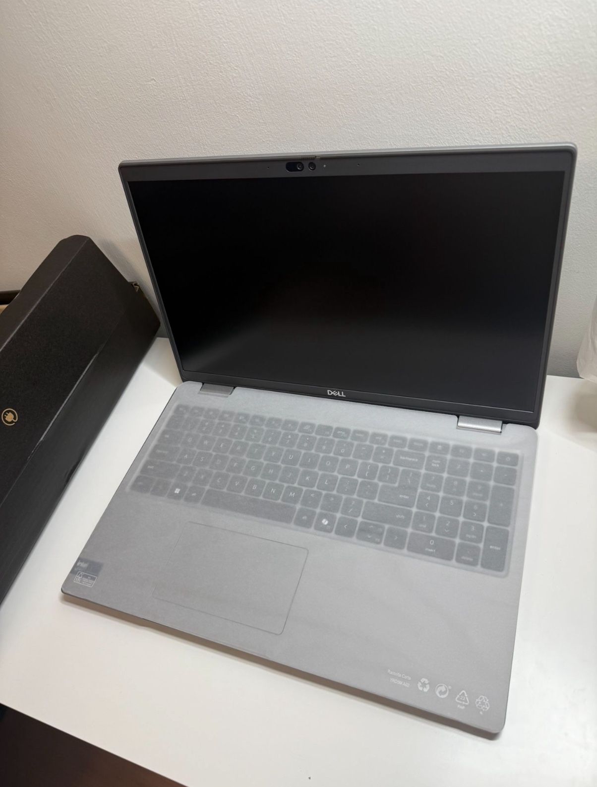 Laptop Dell Latitude 5550 ultra 7 165H 32Gb 512Gb