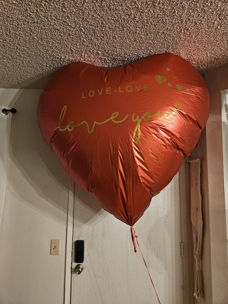 Huge Balloon