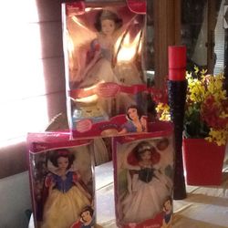 3 Disney's Dolls