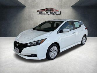 2025 Nissan LEAF