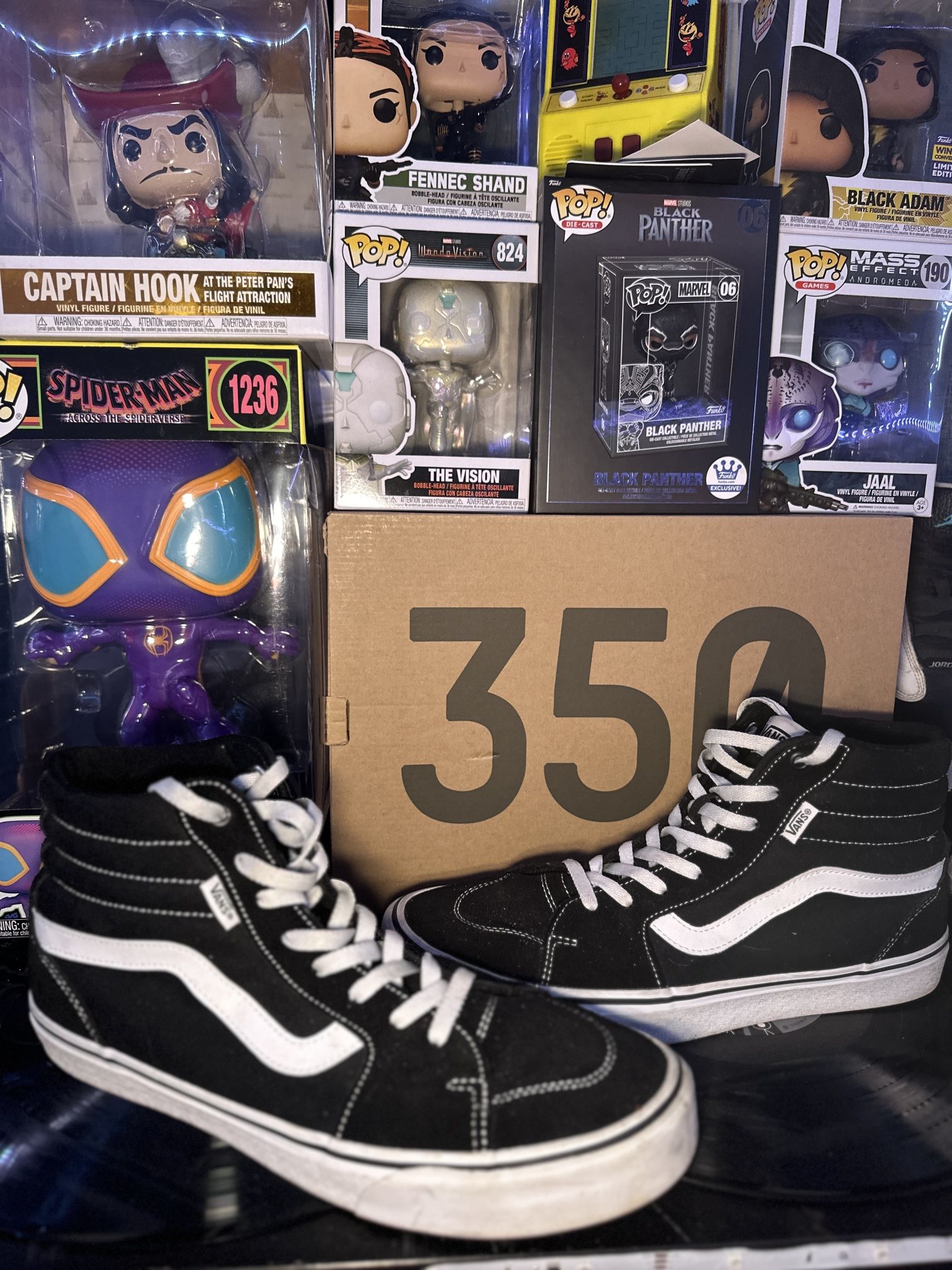 Vans black