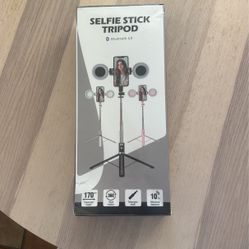 Vlogging Kit for iPhone/Android, 63”Auto Face Tracking Tripod for iPhone with Light, Wireless Microphones, Scrolling Remote Control for TikTok, Conten