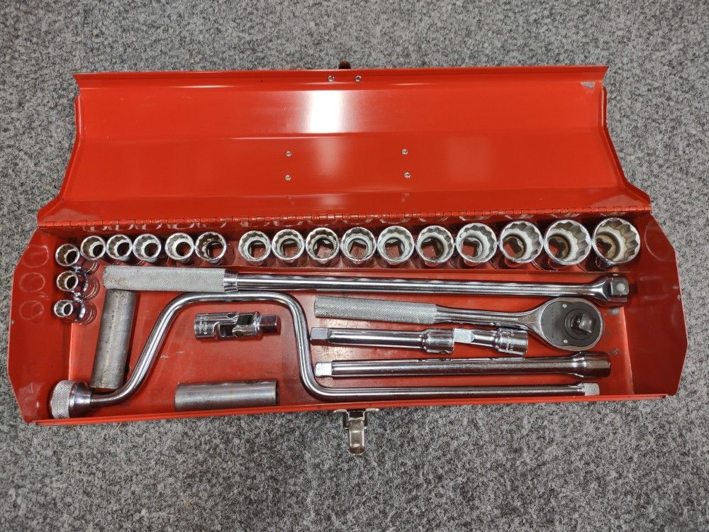 Vintage Proto USA Professional 1/2" Drive 26pc Socket Set