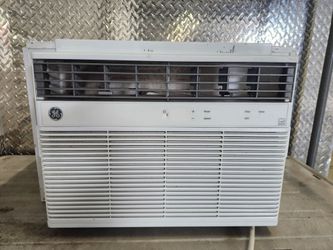 CLEAN 10,000 BTU AIR CONDITIONER WITH Wi-Fi