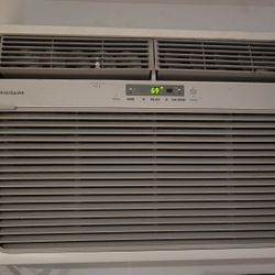 Frigidaire 18,000 BTU Wall Air Conditioner