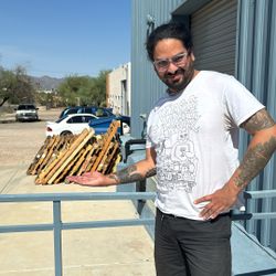 free pallets, come and get em!
