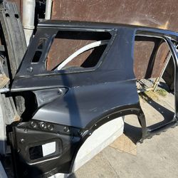 2018-2021 CHEVROLET TRAVERSE REAR RIGHT SIDE QUARTER PANEL OEM