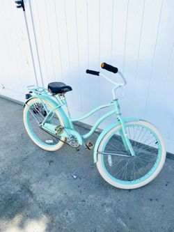 Beach cruiser