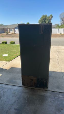 Garage refrigerator