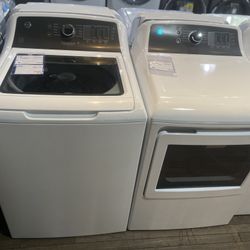 GE Top Load Washer And Gas Dryer New Open Box