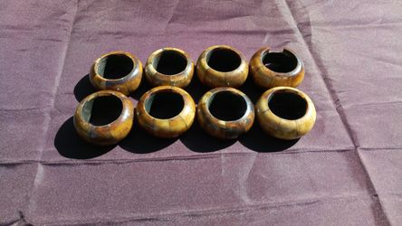 8 wooden napkin rings