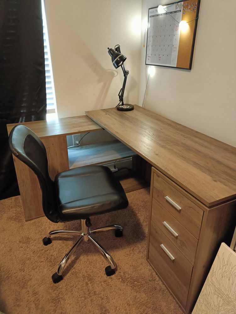 Complete Study Area Desk Set