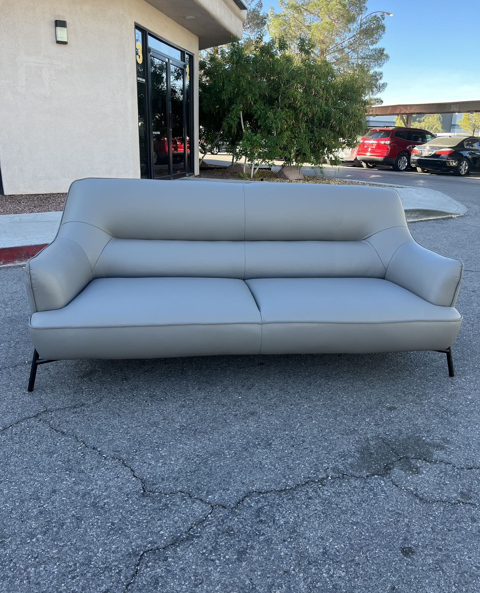 RC Willey Top Grain Leather Sofa - Couch ( Can Deliver For $10 )