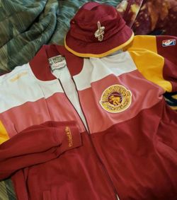 Authentic Mitchell & Ness cavs throwback jacket with matching reversible bucket hat