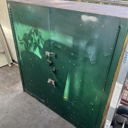 tool storage box 