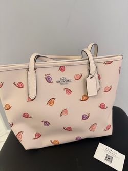 Coach Snail Print Tote Bag – Cream Multicolor