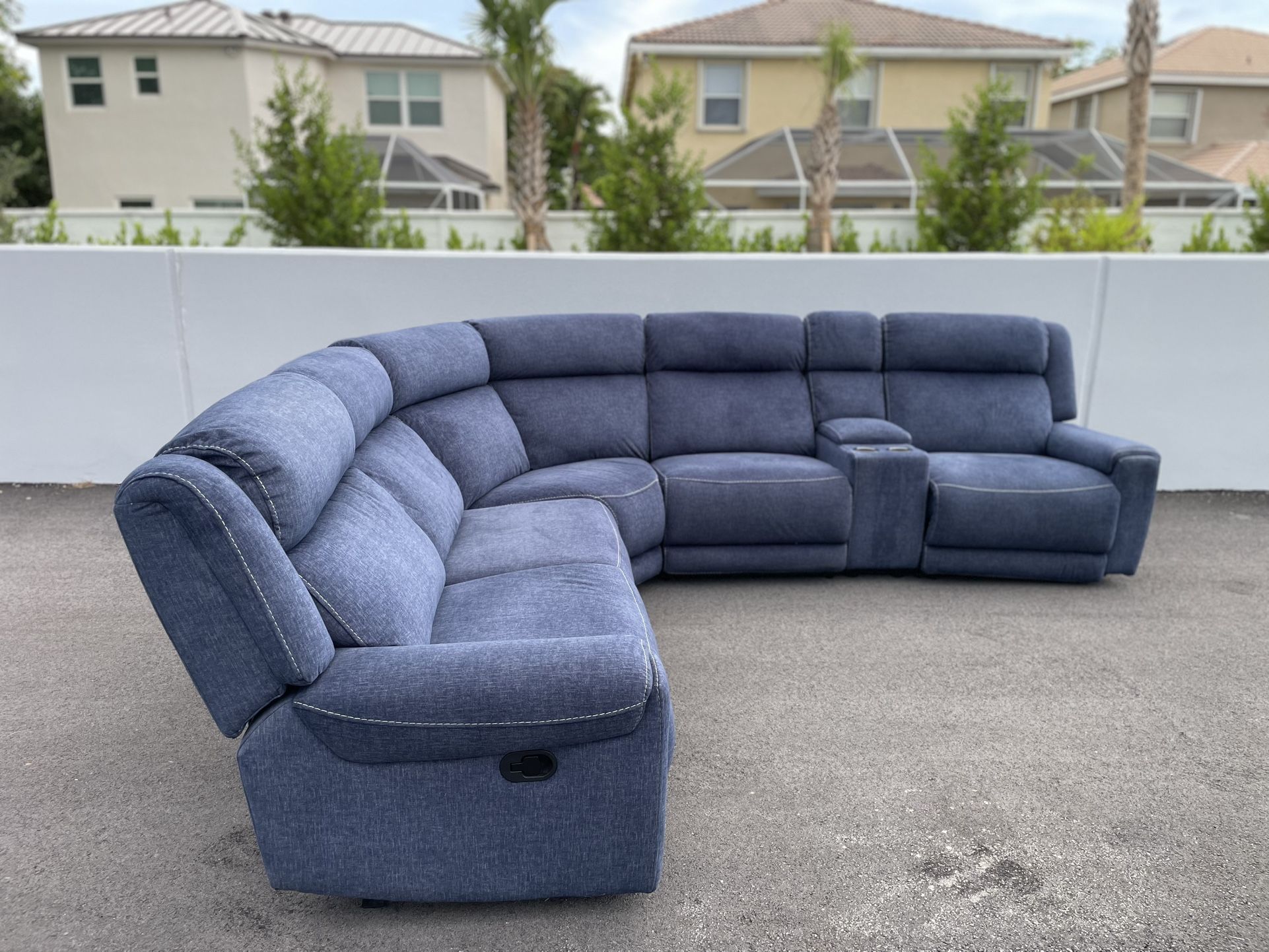 Sofa/Couch Sectional - Recliners - Chenille - Blue - Delivery Available 🚛