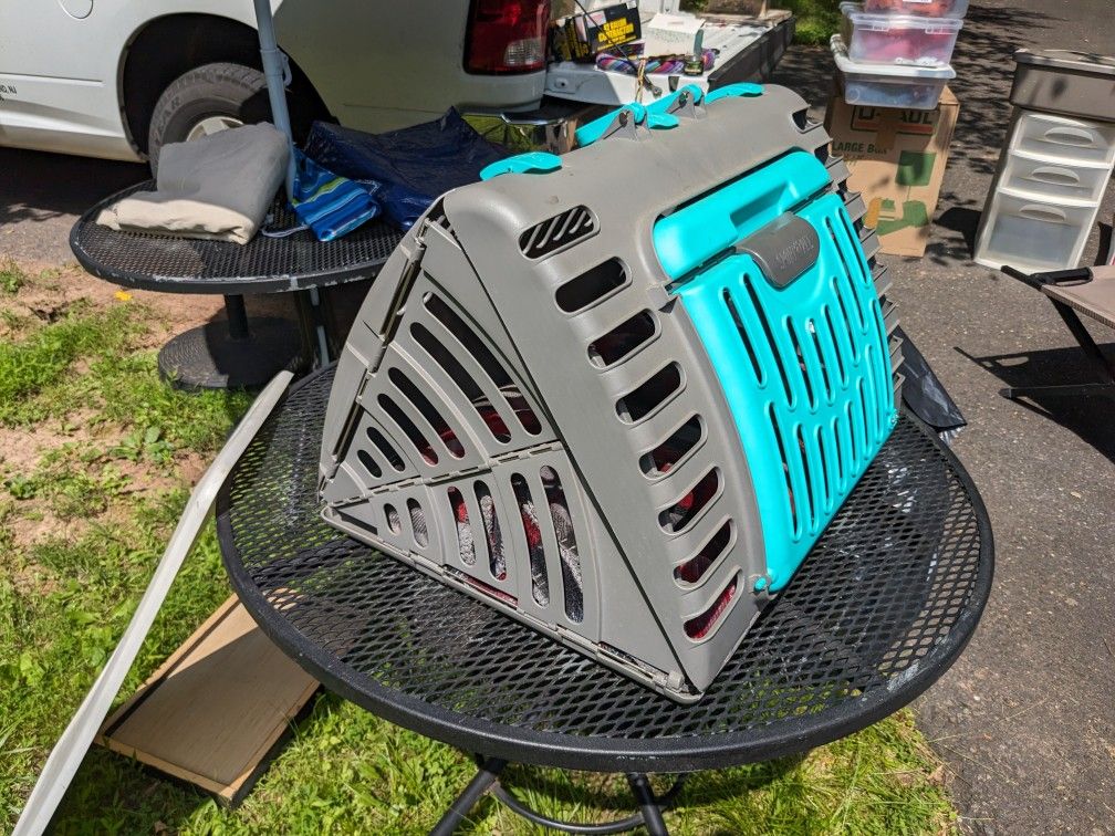 Sport Pet Travel Kennel