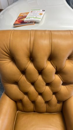 Desk chair