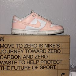 coral women’s nike dunk low