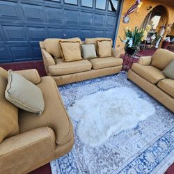 Beautiful Living Room Set Couch And Chairs Sofa Ottoman With Storage Pillows Modern Furniture Complete Set Like New Furniture 