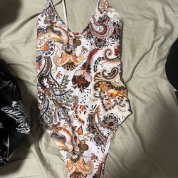 Xs Women’s Swim