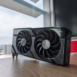 ASUS RTX 4070