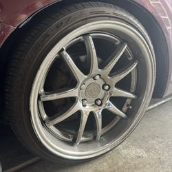 Aodhan DS02 Black Vacuum Chrome 18X9.5 30 Offset 