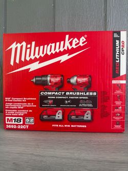 Milwaukee M18 18V Lithium-Ion Brushless Cordless Compact Drill/Impact Combo Kit (2-Tool)