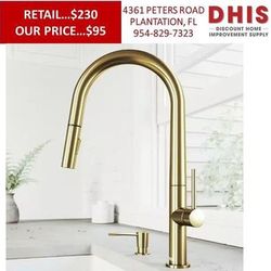 VIGO Greenwich Single Handle Pull-Down Sprayer Kitchen Faucet with Soap Dispenser Brushed Gold