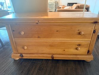 Natural Pine Hope Chest