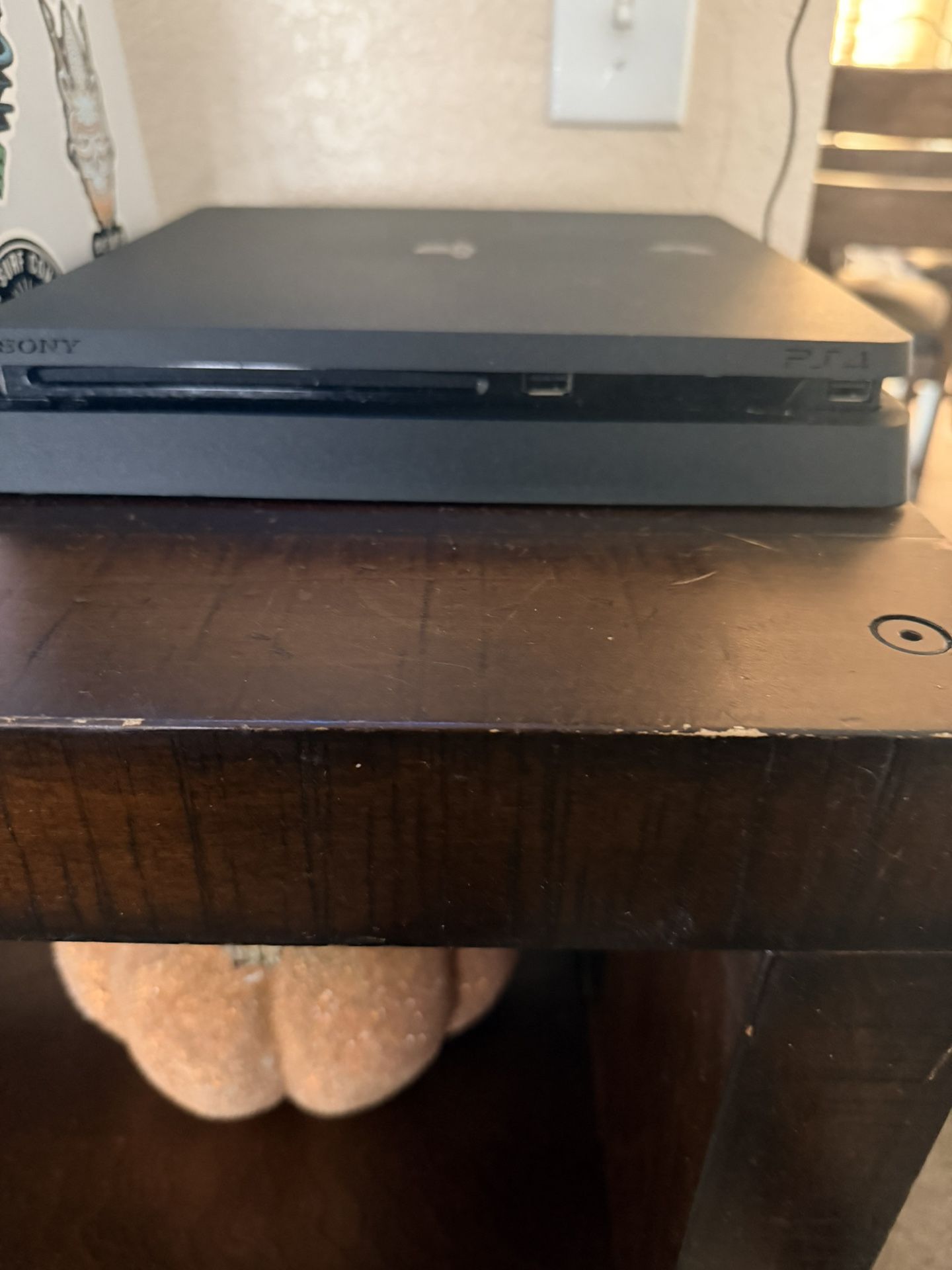PS4 Slim