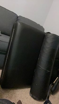 Massage table