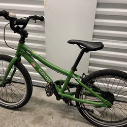REI Co-op Kids Bike (20″) — $170