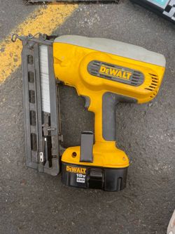 DeWalt DC618 18V Cordless 16-Gauge Angled Finish Nailer