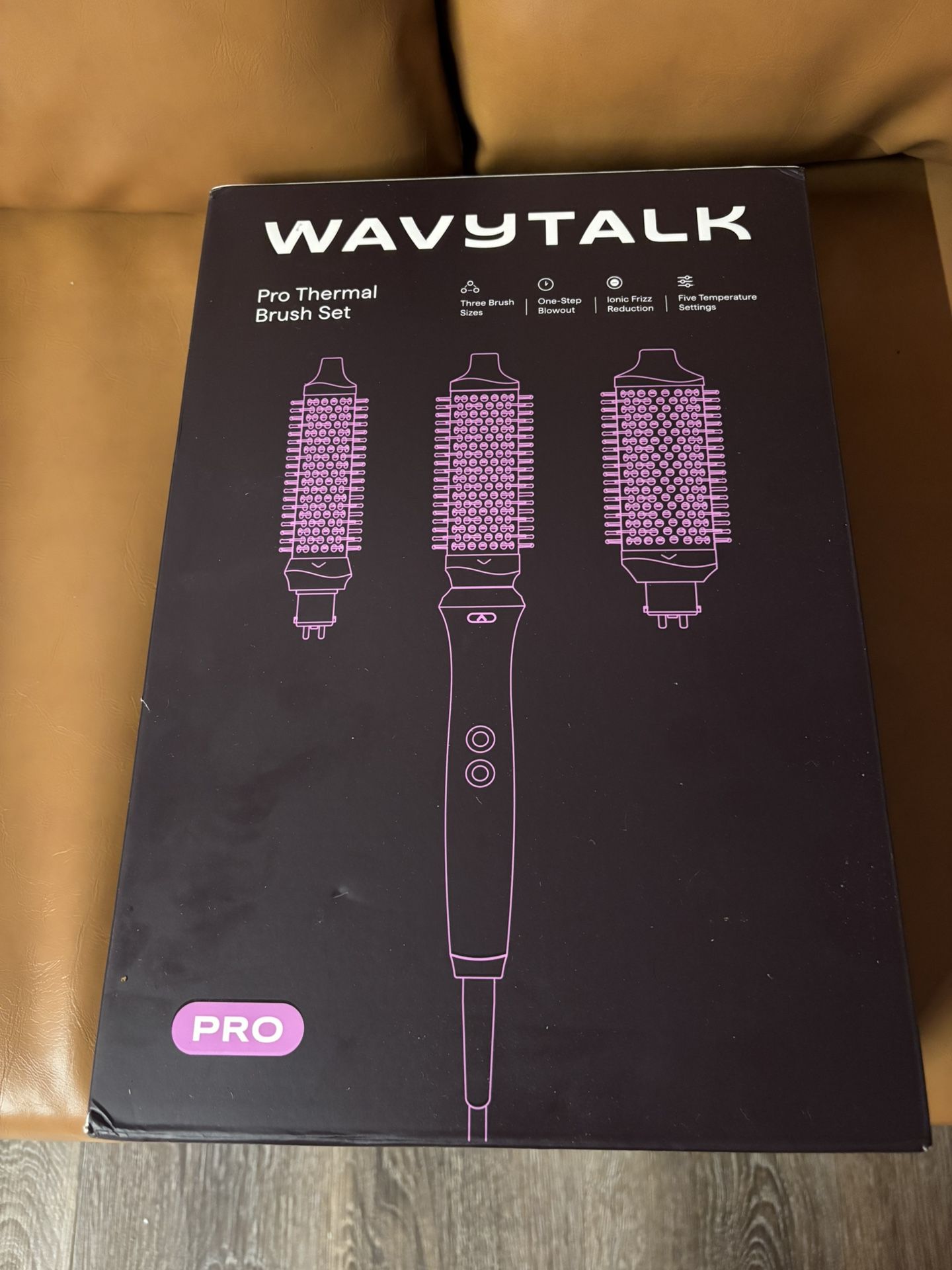 Wavytalk Pro Thermal Brush Set! Brand New!
