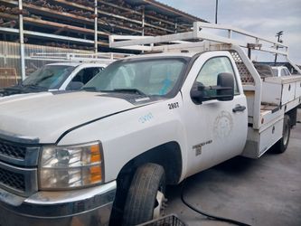 2014 Silverado 3500HD For Parts