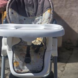Baby trend  high chair