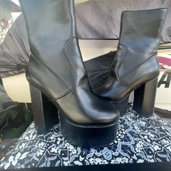 Black Platform Boots Size 8