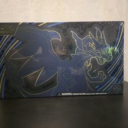 Pokemon Mega Charizard Ultra Premium Collection UPC