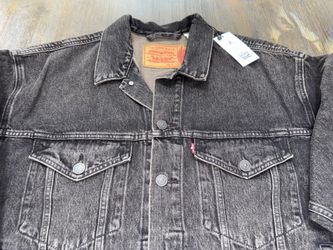 Levi's® x Jordan Type III Trucker Jacket  size: XL NEW  *IN HAND NOW