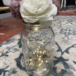9 Mason Jar Center Pieces With Flowers And String Lights