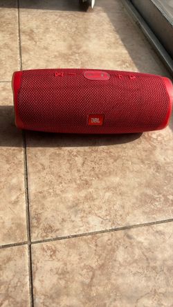 JBL Charge 4