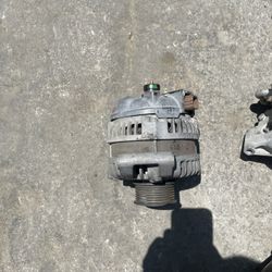Parted Out 06-11 Civic 2.0 Si Alternator 