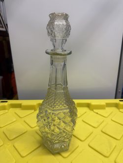 Vintage Anchor Hocking Wine Whiskey Decanter 14.5" Diamond Cut Glass Wexford