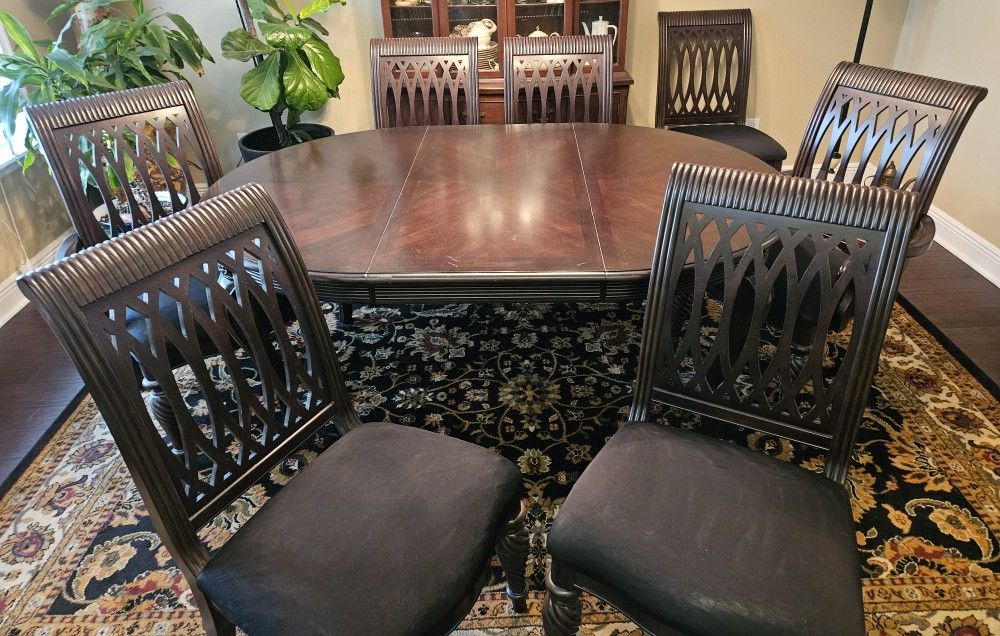 Table And Chairs