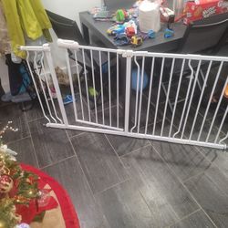 Gate